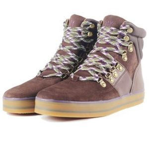 212 JD FISK OSBORN SUEDE SNEAKER